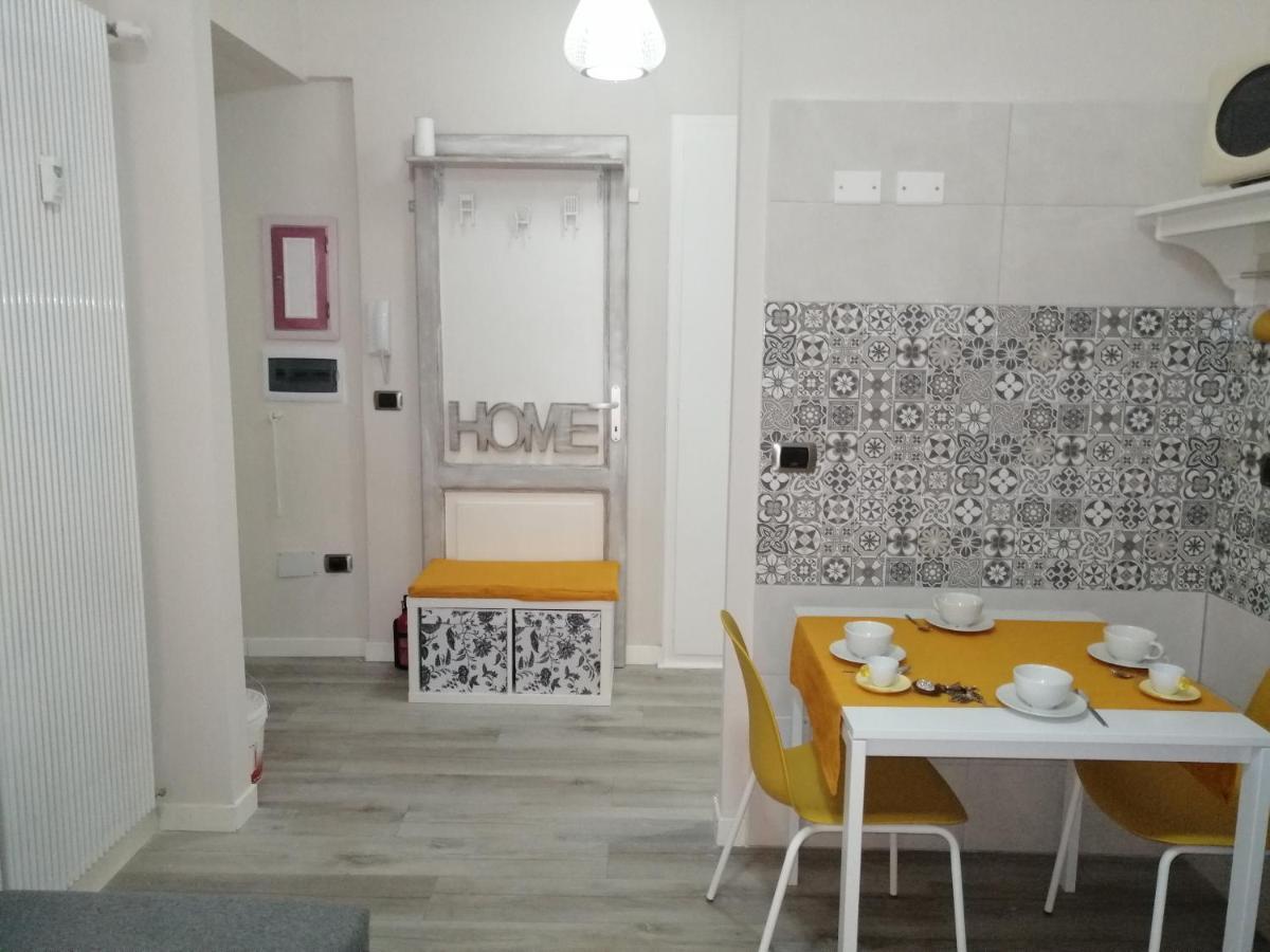 Appartamento Vicino Stazione Termini E La Sapienza Casa Buffa Рим Екстериор снимка