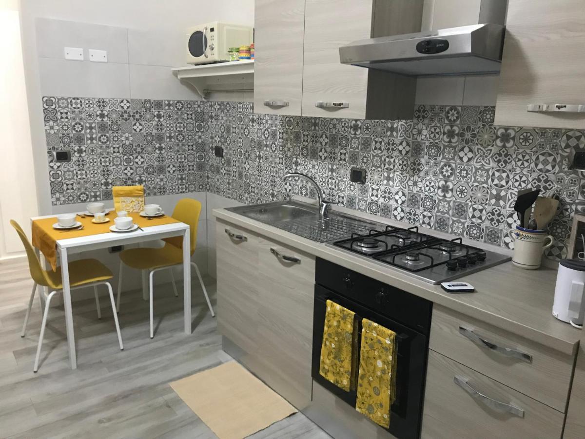 Appartamento Vicino Stazione Termini E La Sapienza Casa Buffa Рим Екстериор снимка